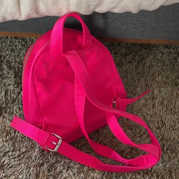 Small Backpack - Picture 3 of 3